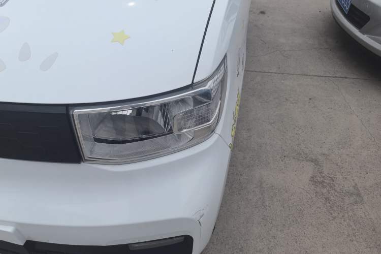 Used Wuling Hongguang MINIEV 2022 Macaron Fashion Model Lithium Iron Phosphate
