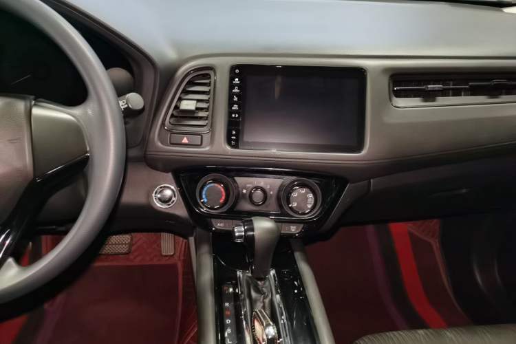 Used Honda Vezel 2020 1.5L CVT Luxury Edition
