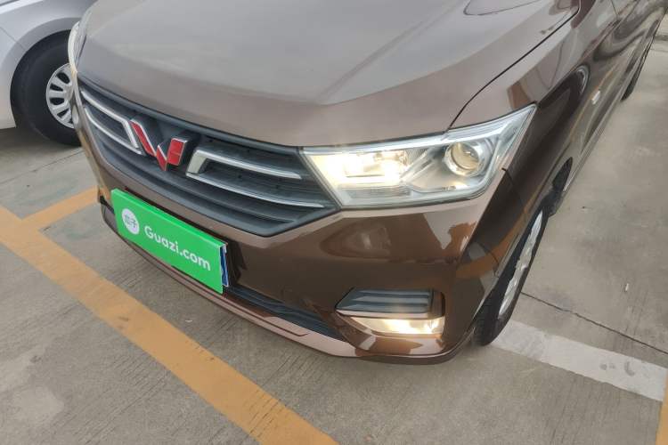 Used Wuling Hongguang 2021 1.5L Facelifted S Comfort Version with Electric Power Steering LAR
