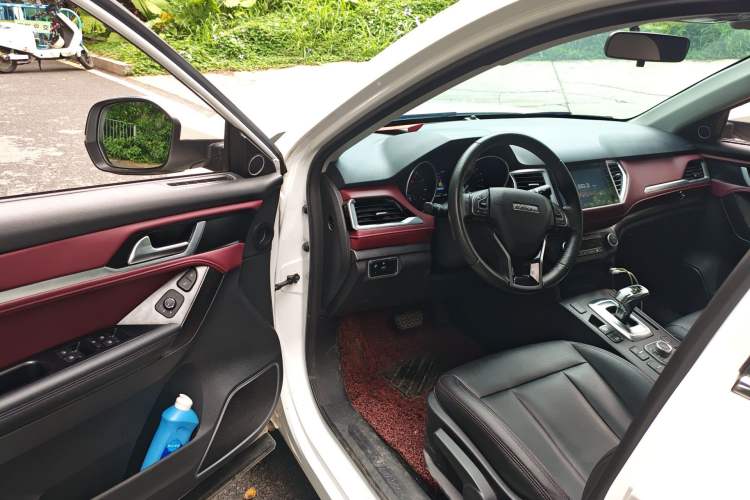 Used Haval H6 Coupe 2019 1.5T Automatic Two-Wheel Drive Elite Version China VI Standard