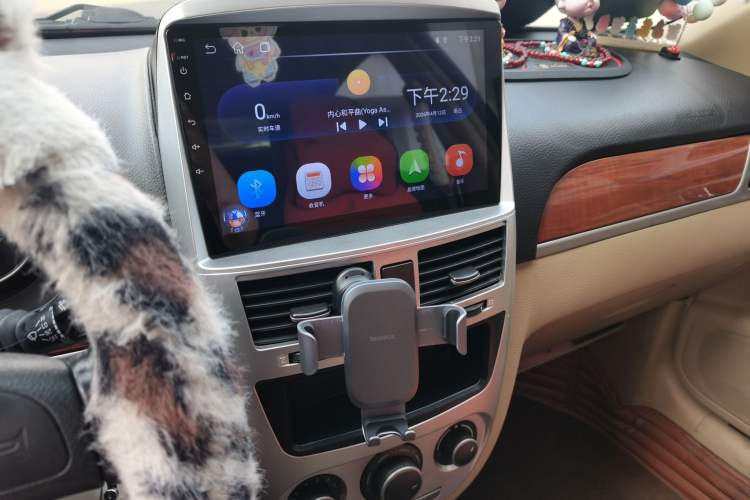 Used Buick Excelle 2011 1.6 LE-AT Audio And AC Panel