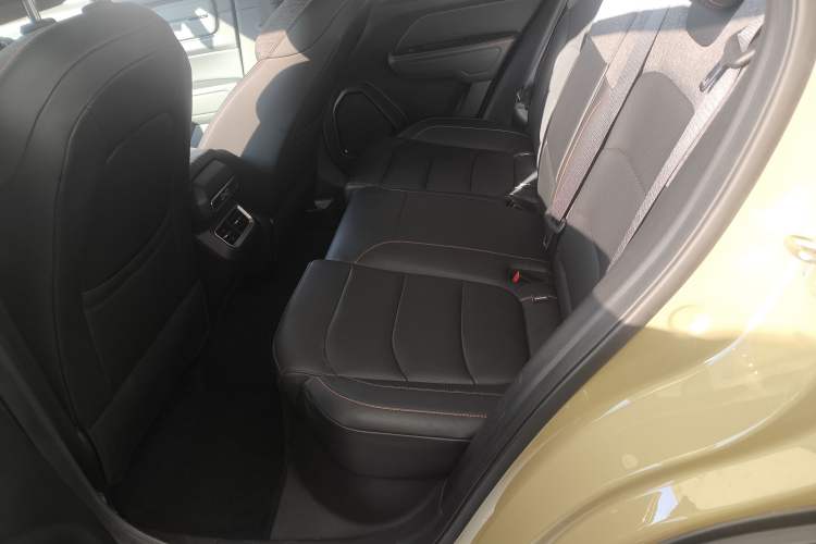 Used Geely Auto Cowboy 2025 1.5TD Fun-Offroad Version
