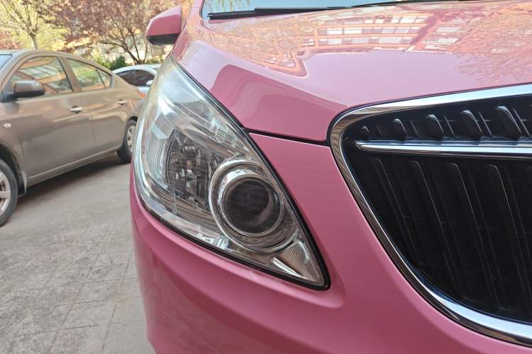 Used Buick GL8 2018 28T Luxury Model China VI Standard