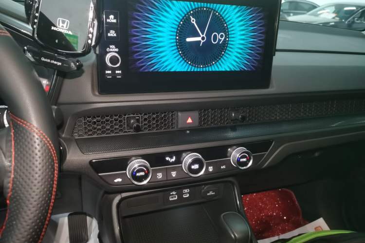 Used Honda Breeze 2023 240TURBO Two-Wheel-Drive Luxury Edition 5 Seats Audio And AC Panel