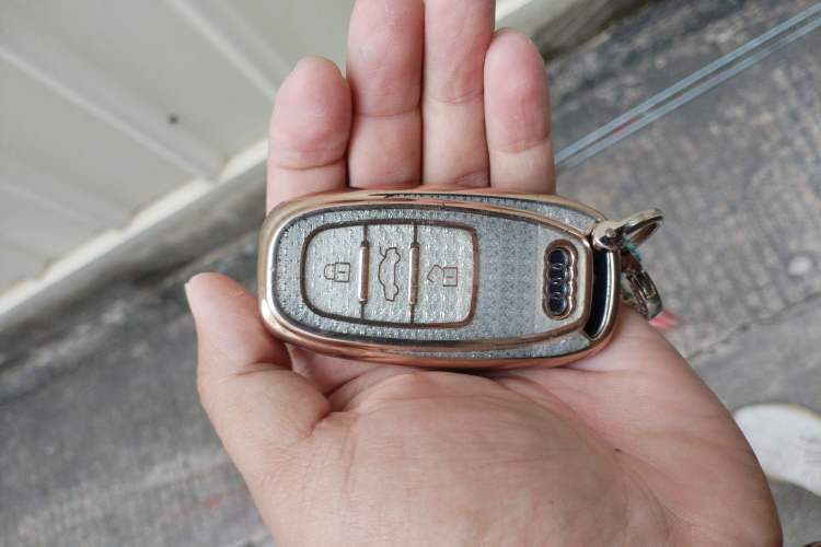 Used Audi A6L 2018 30th Anniversary Edition 30 FSI Style Model
