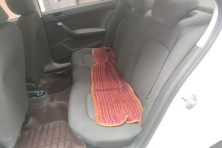 Used Volkswagen Santana 2016 1.6L Automatic Fashion Edition
