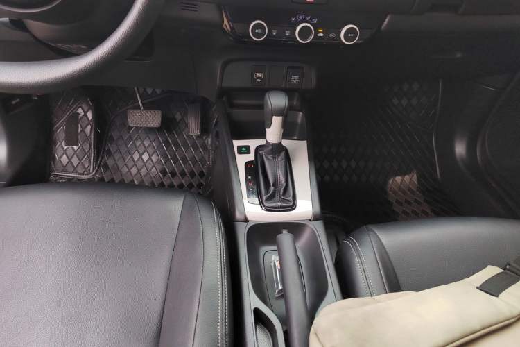 Used Honda Fit 2021 1.5L CVT Trend Edition Gear Lever