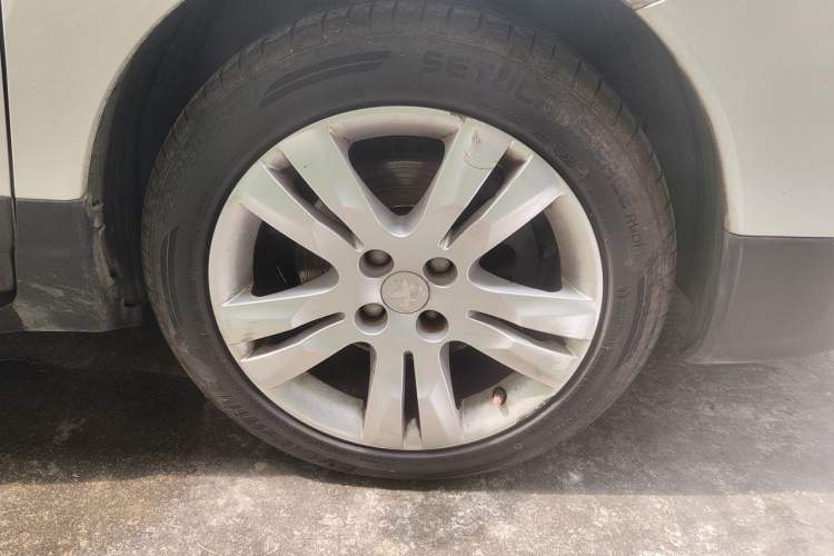 Used Peugeot 3008 2013 1.6THP Automatic Prestige Edition
