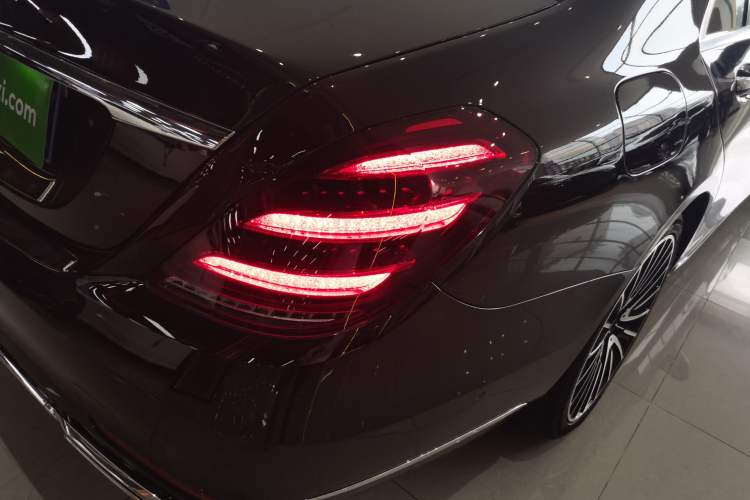 Used Mercedes-Benz S-Class 2019 S 320 L