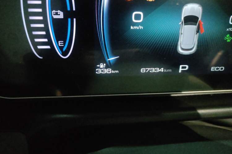 Used ORA Good Cat 2023 401 km Standard Range Luxury Version Ternary Lithium Odometer Close Up