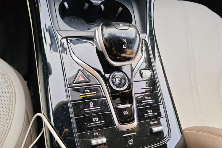 Used BYD Qin PLUS 2024 HONOR Edition DM-i 55KM Leading Model