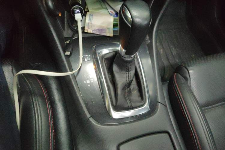 Used Mazda Atenza 2014 2.5L Blue Sky Prestige Edition Gear Lever