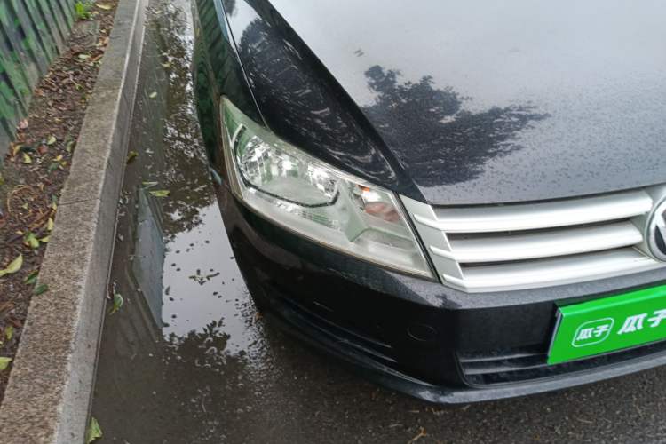 Used Volkswagen Santana 2013 1.6L Manual Fashion Edition