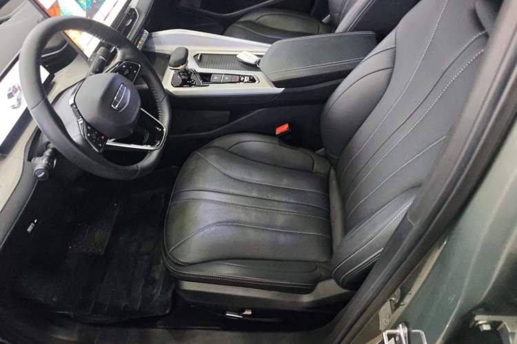 Used Geely Auto Preface 2025 Dongfang Yao 1.5TD Kunlun Edition Left Front Seat