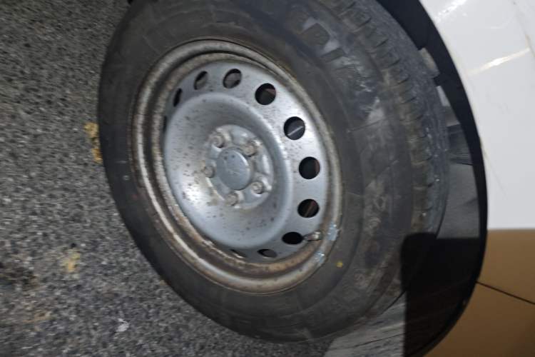 Used Wuling Hongguang PLUS 2020 1.5L Manual Standard Edition 5 Seats