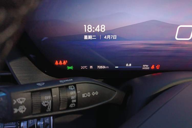 Used Buick Envision 2025 Encore Plus 28T Two-Wheel-Drive Platinum Edition