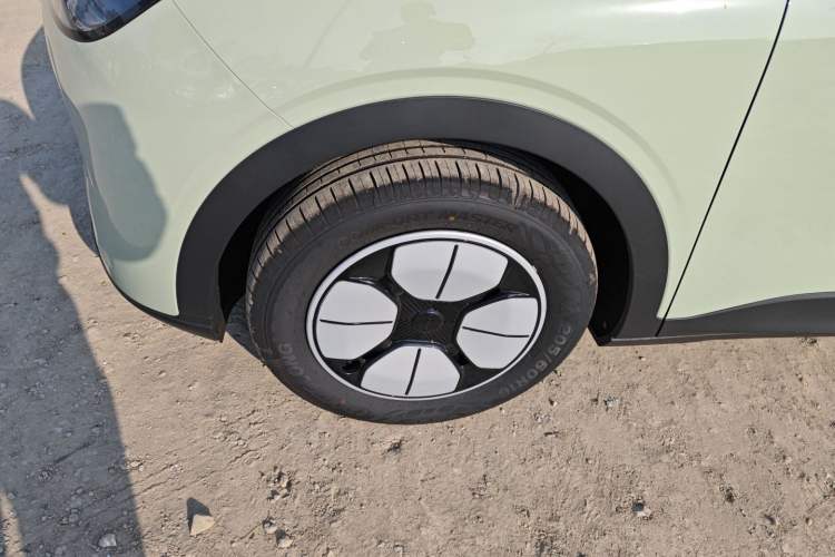 Used Geely Galaxy Geome 2025 310km Youth Edition
