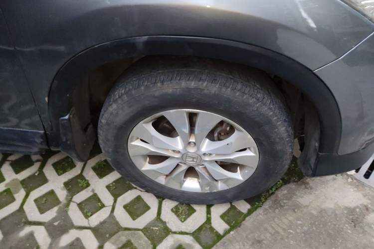 Used Honda CR-V 2012 2.4L four-wheel drive luxury version