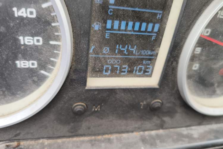 Used Iveco Daily 2017 2.5T A35 Passenger Van 5-7 Seats Model 47Z5
