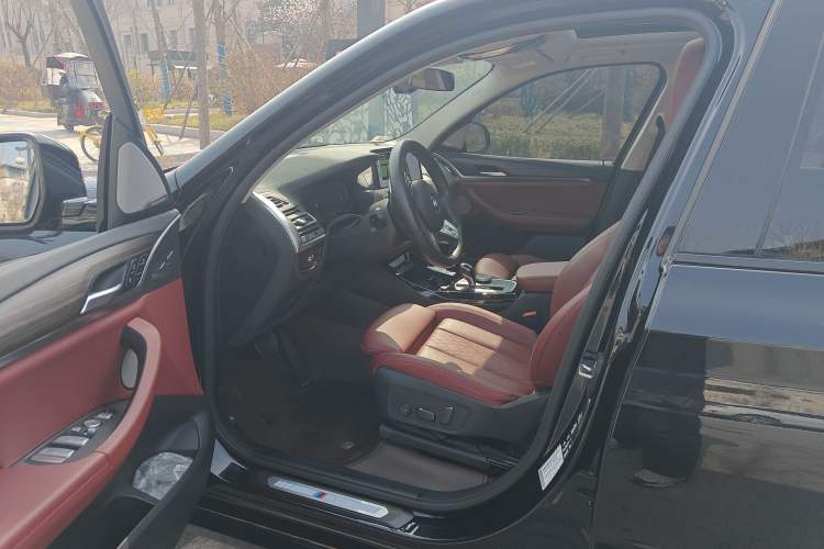 Used BMW X3 2023 Restyled xDrive30i Leading Edition M Night Sky Package
