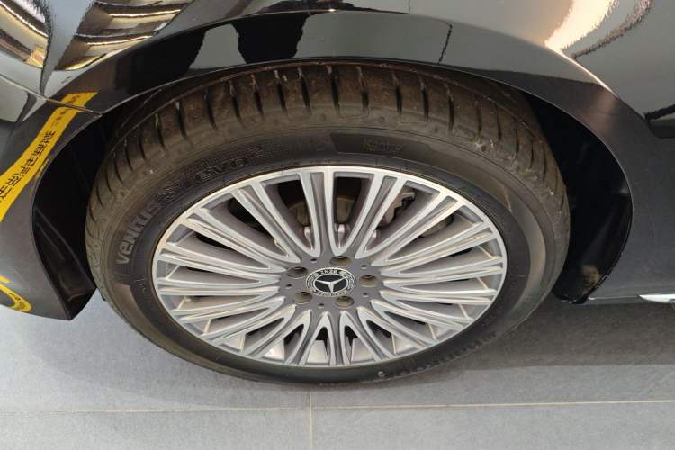 Used Mercedes-Benz E-Class 2022 Updated E 300 L Luxury Edition