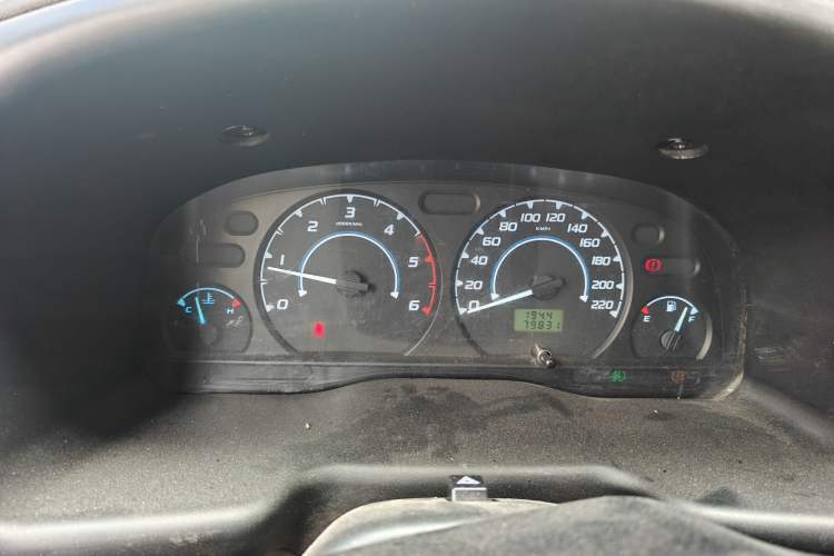 Used JMC Transit 2019 2.8T Commercial Version Short Wheelbase Mid-Roof 6-Seater China VI JX493