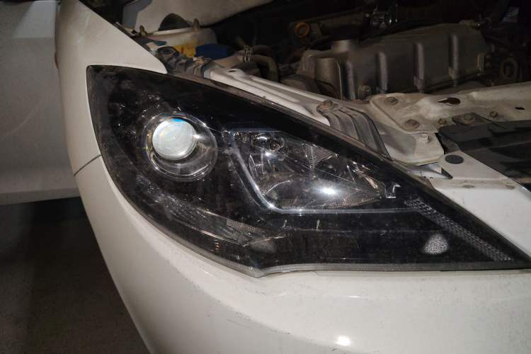 Used Chery Fengyun 2 2013 Hatchback 1.5L Manual Ruiyi Edition