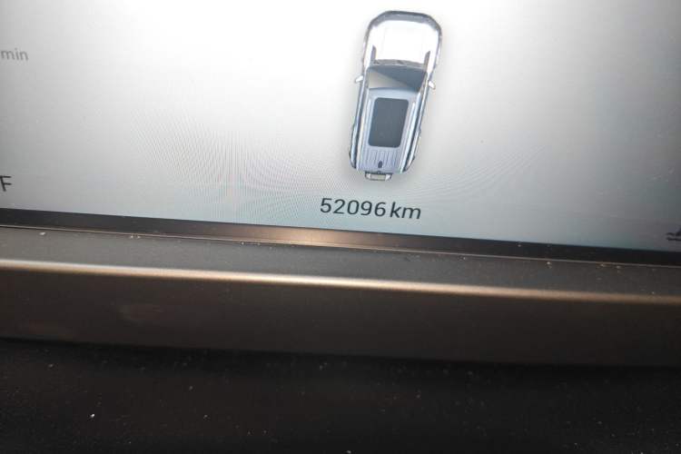 Used JETOUR Traveler 2023 2.0T All-Wheel Drive CrossPRO+ Odometer Close Up