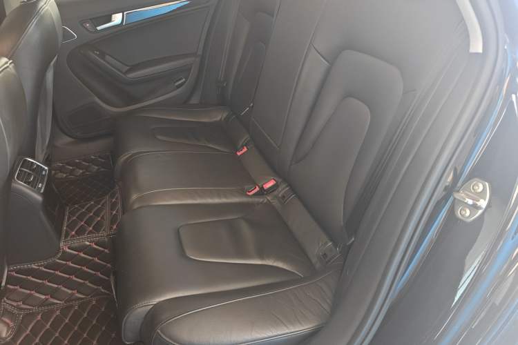 Used Audi A4L 2016 35 TFSI Automatic Comfort Model Left Rear Seat