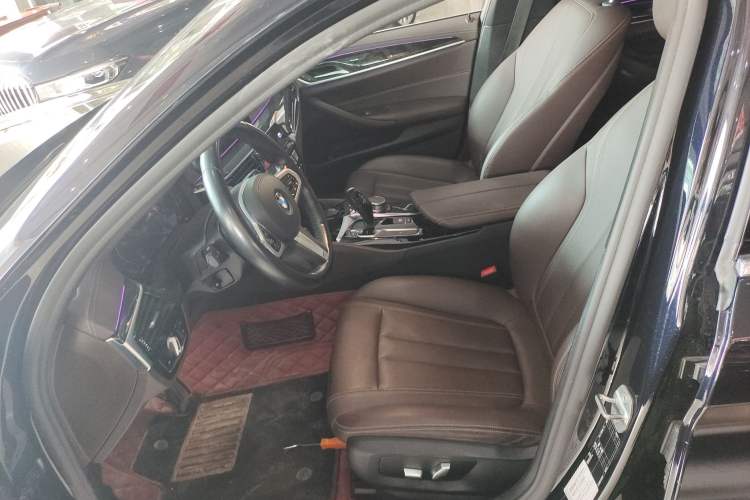 Used BMW 5 Series 2020 525Li M Sport Package