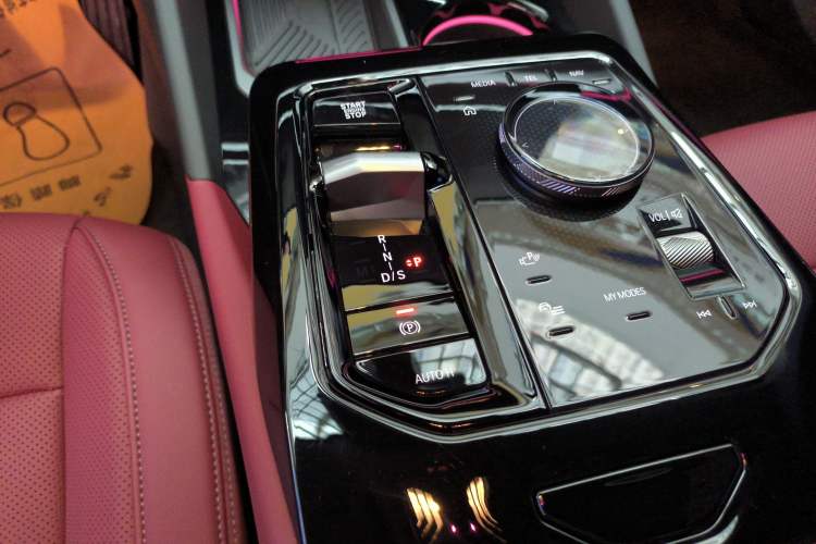 Used BMW 5 Series 2026 530Li Leading M Sport Package Gear Lever