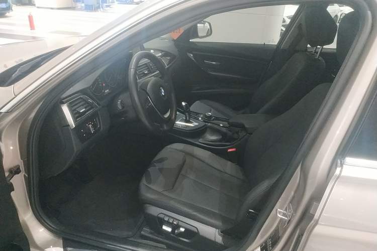 Used BMW 3 Series 2017 320Li Fashion Model