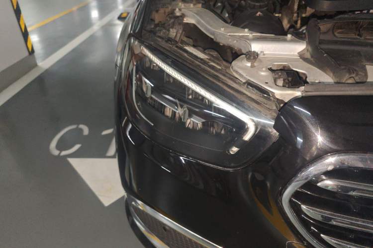 Used Mercedes-Benz E-Class 2021 Facelift E 300 L Stylish Edition Right Front Headlight