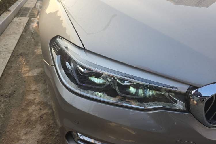 Used BMW 5 Series New Energy 2020 Mileage Upgrade Version 530Le Luxury Package
