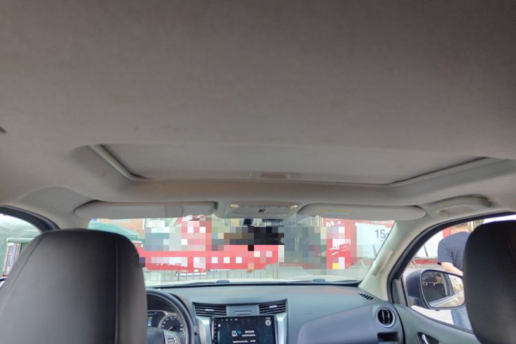 Used Nissan Terra 2018 2.5L Automatic 2WD Luxury Edition
