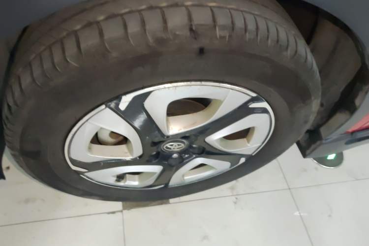 Used Toyota C-HR EV 2020 Deluxe Sunroof Edition