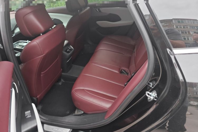 Used Buick LaCrosse 2023 28T Prestige Edition Left Rear Seat