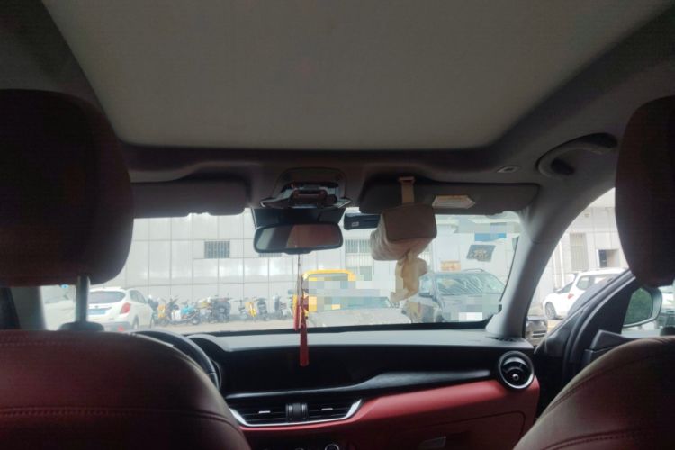 Used Alfa Romeo Stelvio 2017 2.0T 200HP Elite Edition
