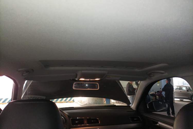 Used Volkswagen Lavida 2013 Restyled Classic 1.6L Automatic Comfort Edition
