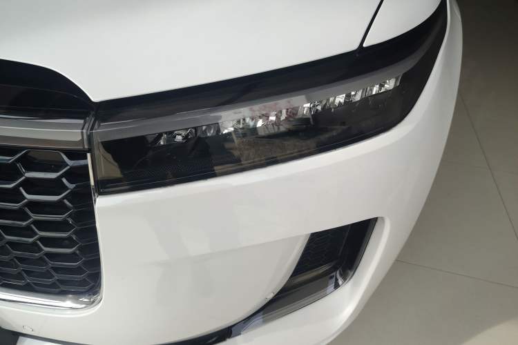 Used Li Auto ONE 2021 Extended-Range 6-Seater Version Left Front Headlight