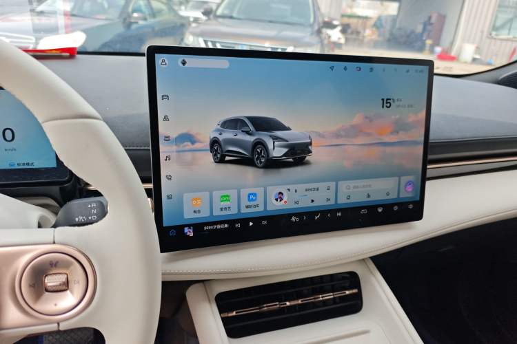 Used Baojun Yunhai 2024 600km Pure Electric Version Audio And AC Panel