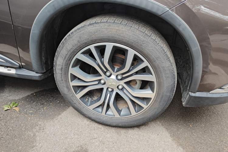 Used Mitsubishi Outlander 2018 2.4L 4x4 Prestige Edition 7 Seats
