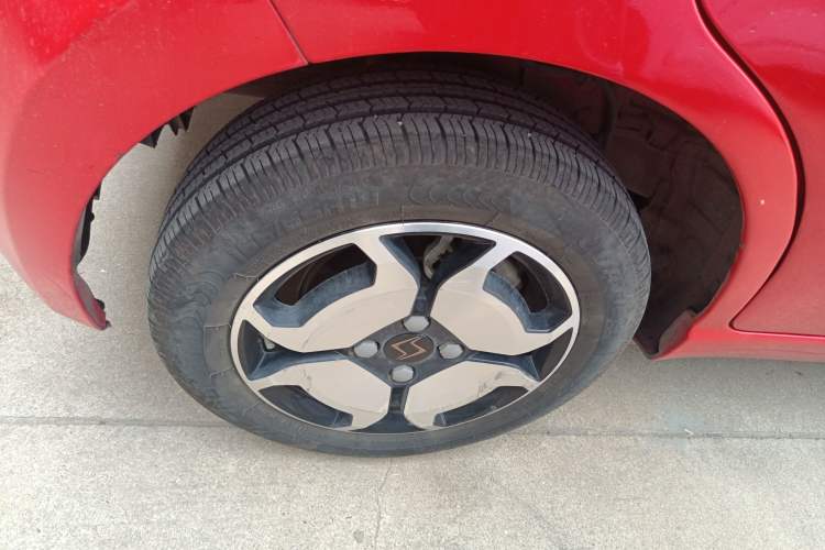 Used SOL E10X 2021 302 km Range Luxury Version 30.2 kWh Right Rear Wheel Hub