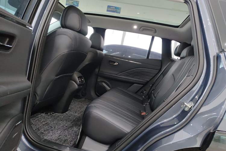 Used AION V 2026 Model Aion Tyrannosaurus Family Edition 650 Zhihao Edition Left Rear Seat