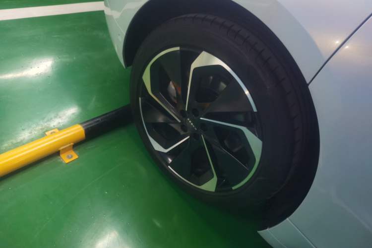 Used Zeekr 001 2021 Ultra-Long Range Single-Motor WE Edition
