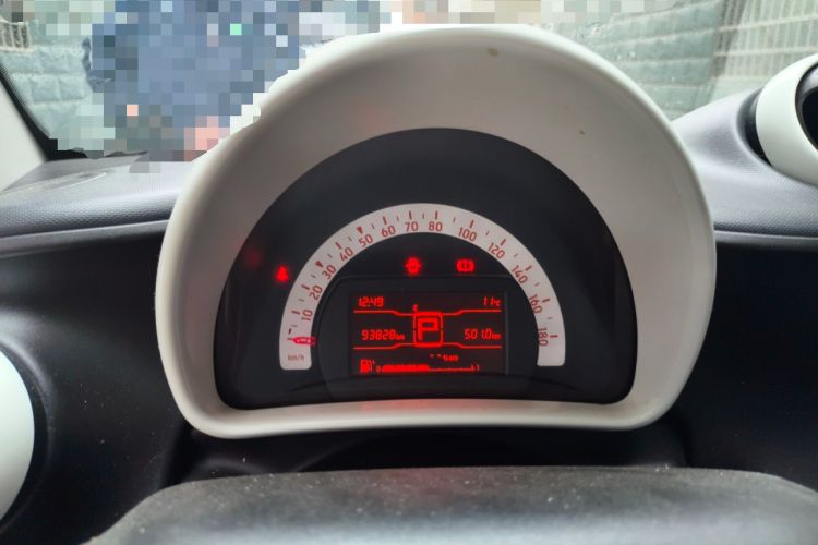 Used smart fortwo 2015 1.0L 52 kW hardtop Dynamic version