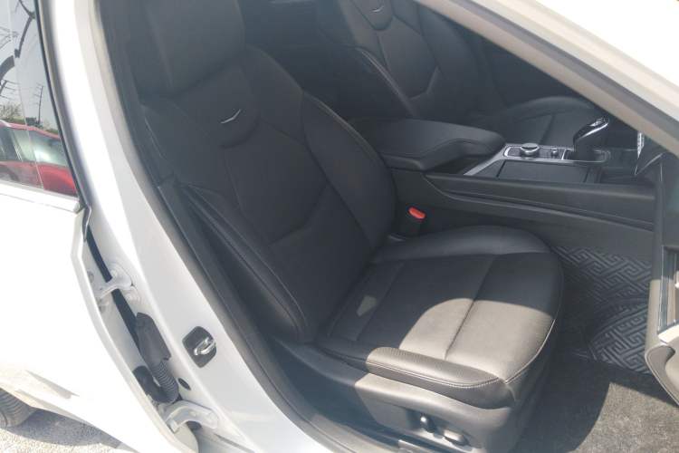 Used Cadillac CT5 2022 28T Luxury Version (Standard Edition) Right Front Seat