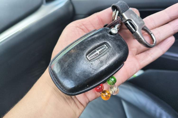 Used Lincoln MKC 2018 2.0T Two-Wheel Drive Deluxe Edition