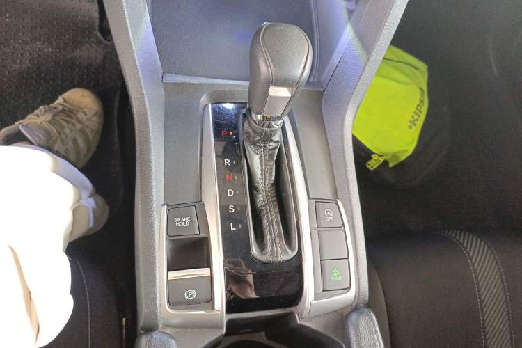 Used Honda Civic 2016 220TURBO CVT Luxury Edition