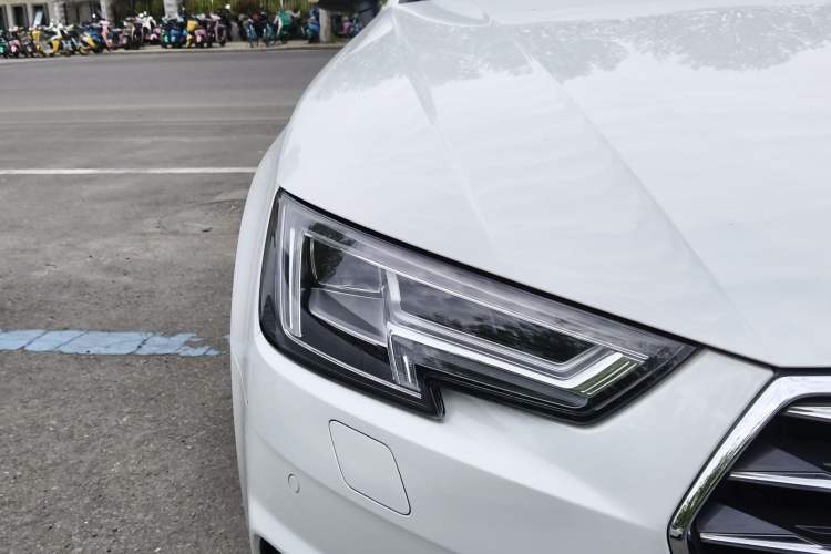 Used Audi A4L 2018 30th Anniversary Edition 40 TFSI Trendy Model